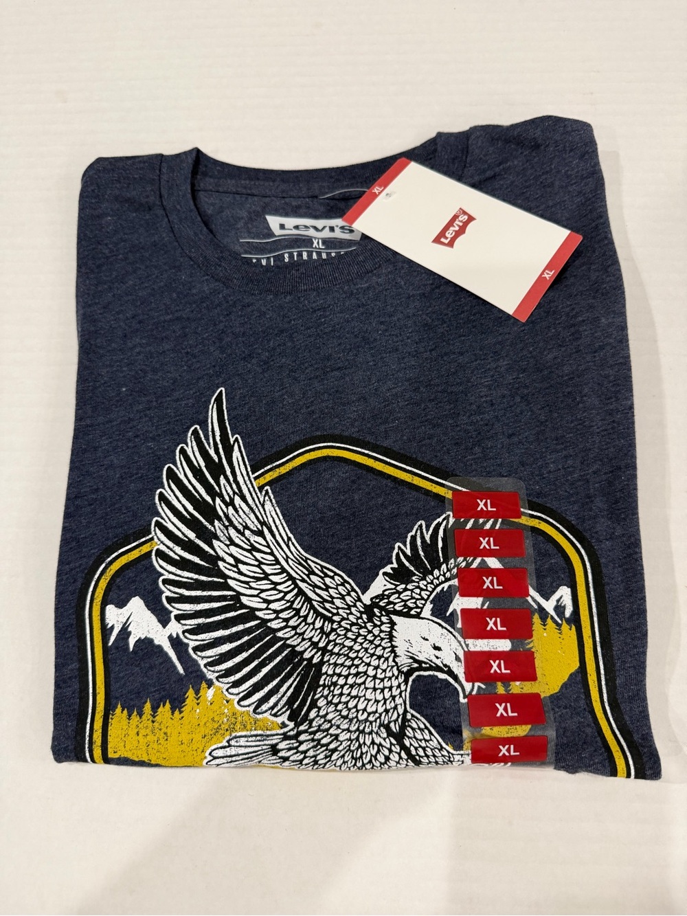 Levi's Men's Navy Graphic Eagle Short Sleeve Tee
